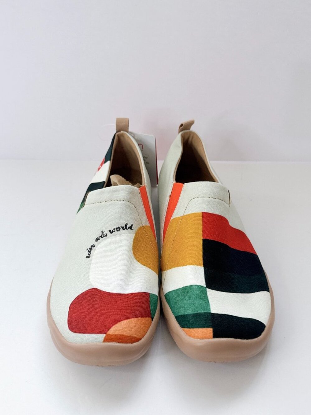 Women’s Size 9.5 UIN Hold That Color Canvas Slip-On Shoes Artistic Casual Flats